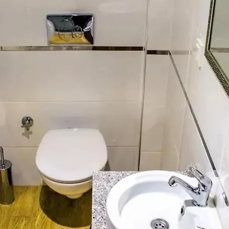 Smyrna Homes & Suits * Izmir